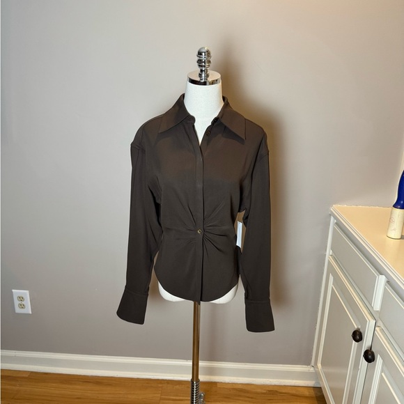 Equipment Bennet Gathered Front Shirt - NWT - Picture 3 of 9